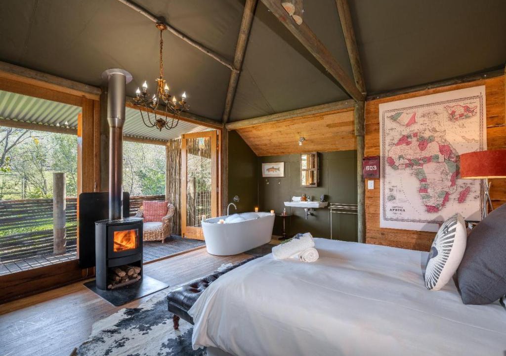 Oudtshoorn House | De Cango Farm