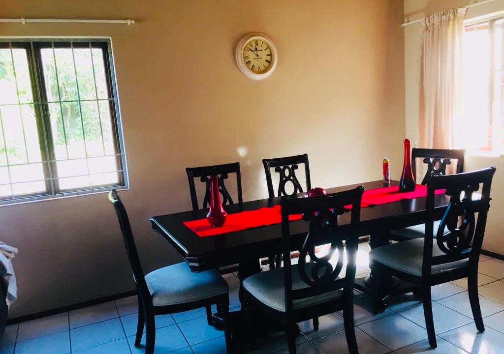 Margate Apartment | Devine Stay- Margate