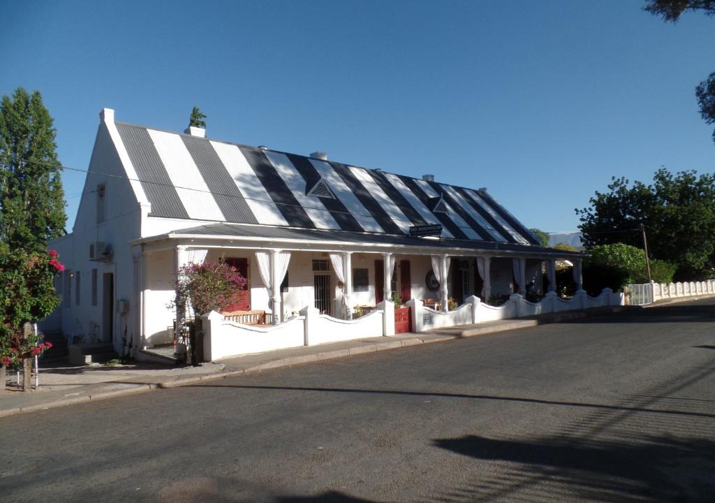 Calitzdorp House | Die Dorpshuis