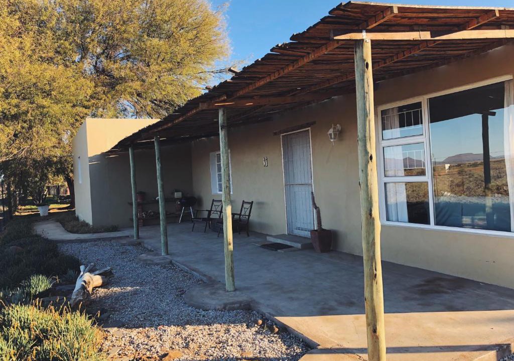 Calvinia House | Die Lemoenhuis