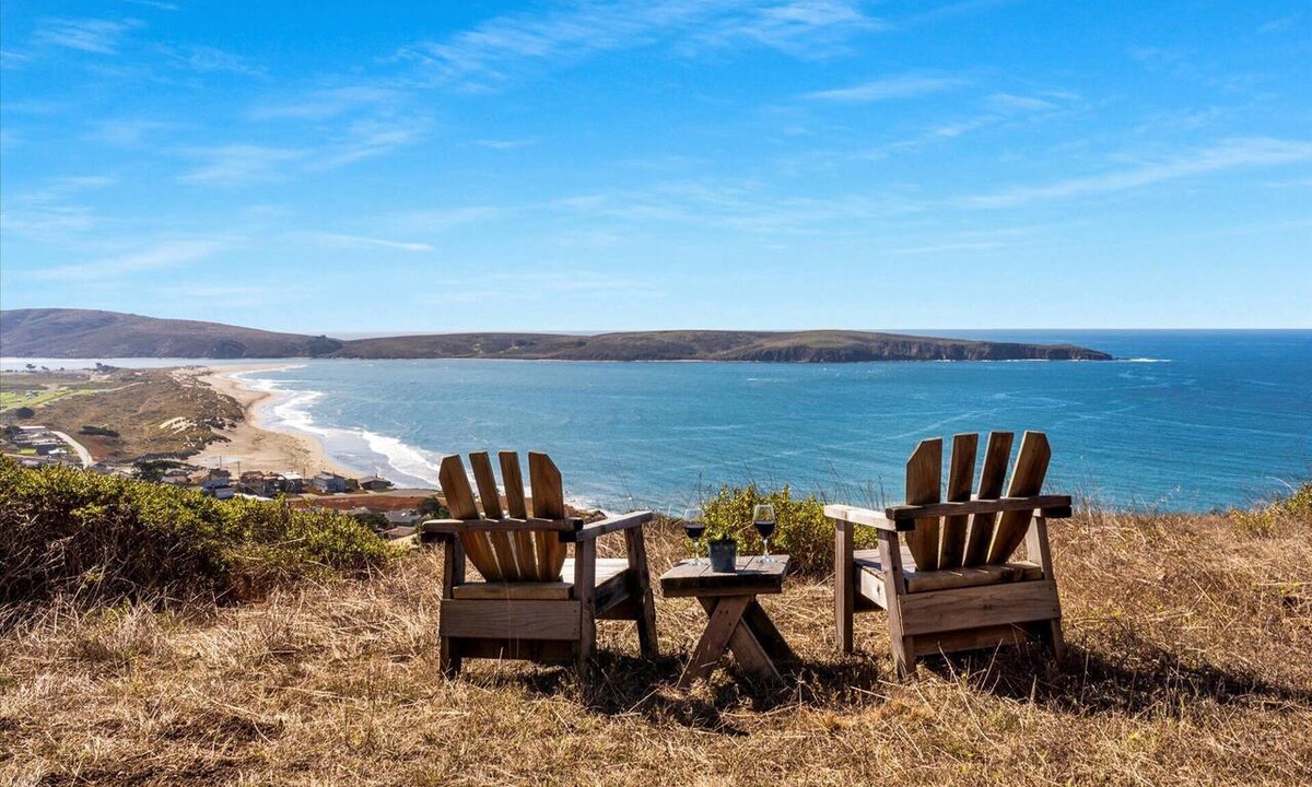 Dillon Beach House | Dillon Beach! Ocean VIEW! Hot Tub~Dogs OK~Game Room~Abalone Alcove
