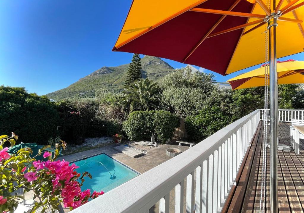 Noordhoek Villa | Disa Villa, Noordhoek at the beach, Chapmans Peak, Solar