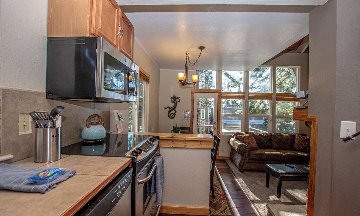Dollar Point Condo | Dollar Hill II #61 by Hauserman Rentals