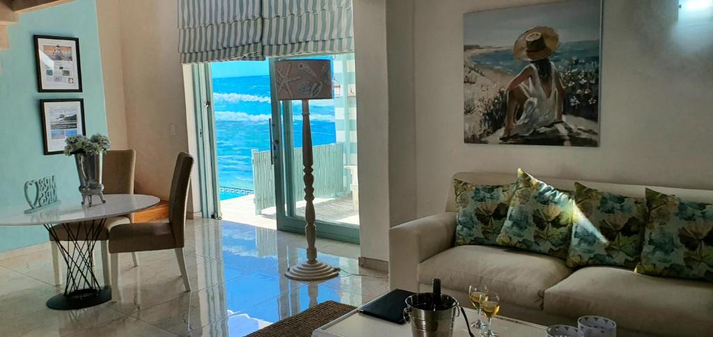 Paternoster Apartment | Dolphin's Rest