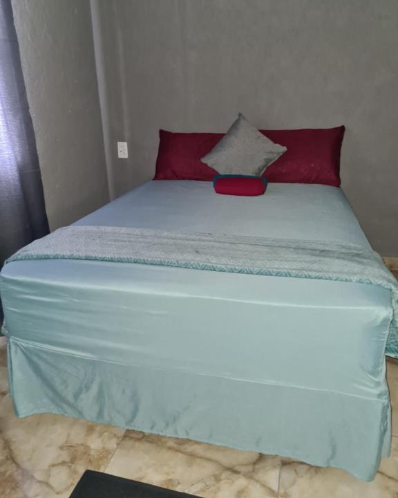 Greater Giyani Cabin | Dr DESTER LODGE