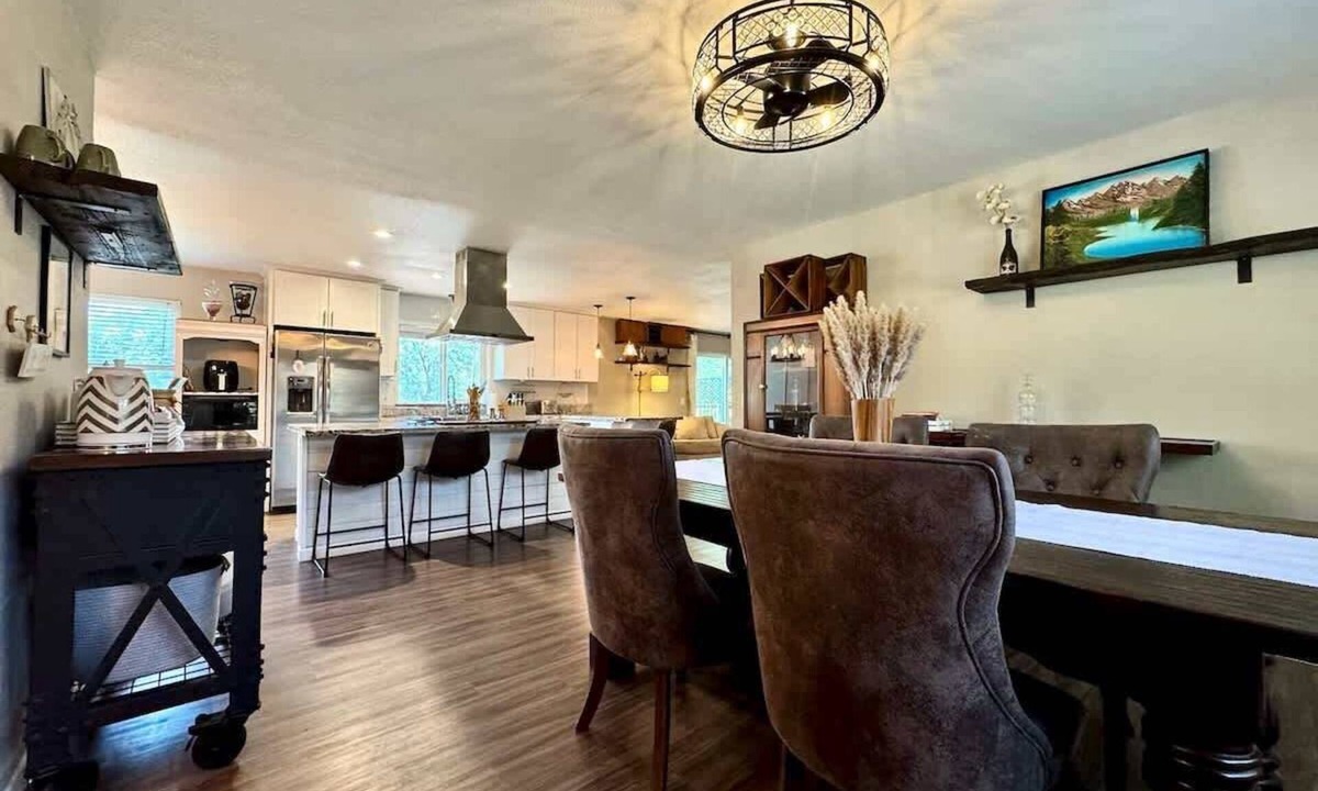 Loomis House | Dream Backyard Family home-Swim Spa-Gym-EV Charging