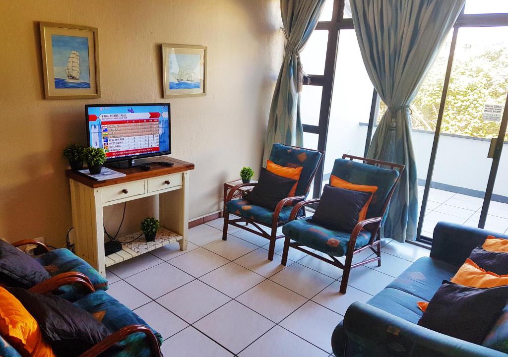 Manaba Beach Apartment | Dumela Margate Flat No 5
