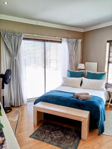 Koelenhof Apartment | Durbanville Luxury Living Private Room