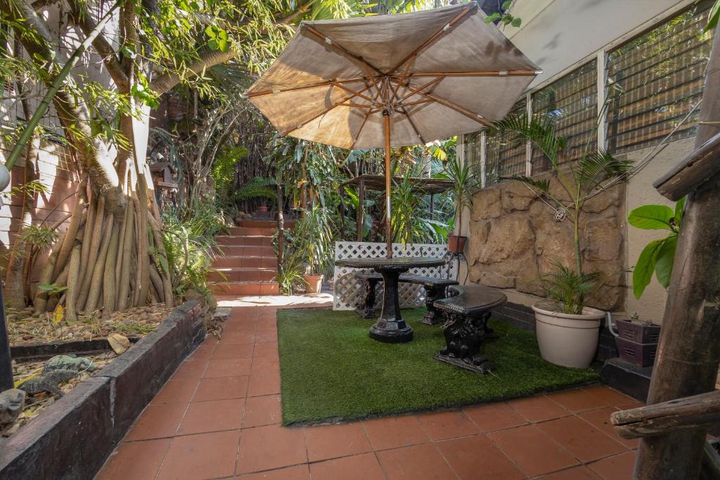 South Durban Apartment | Eagle Forest inn