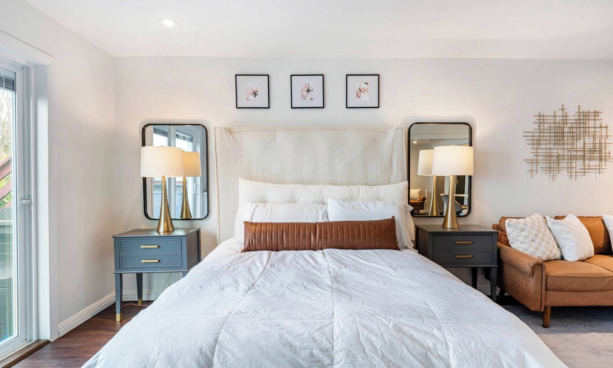 Mission Terrace Apartment | Elegant Glen Park Studio with Private Deck and Designer Finishes