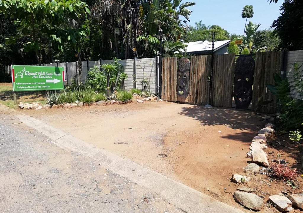 Phalaborwa House | Elephant Walk Guesthouse and Back Packers