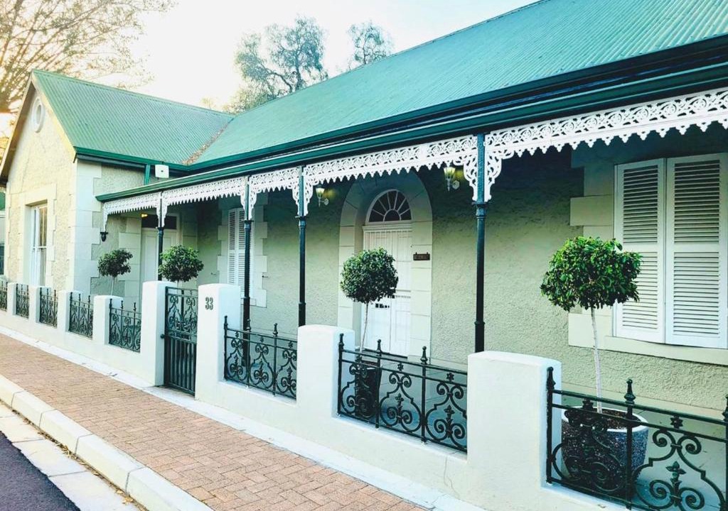 Montagu Villa | Elizabeth's Cottage
