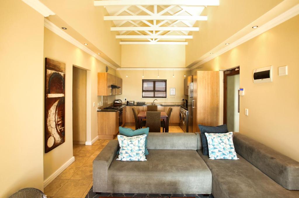 Langebaan Apartment | Ellefsen Golf Suite 119