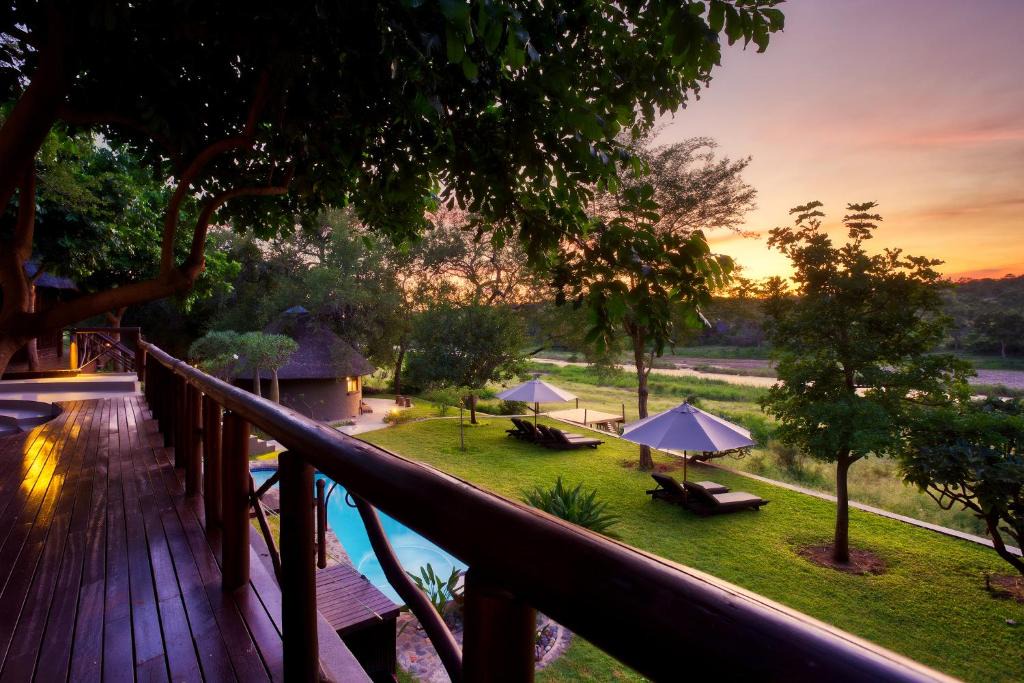 Maruleng Cabin | Emhosheni River Lodge