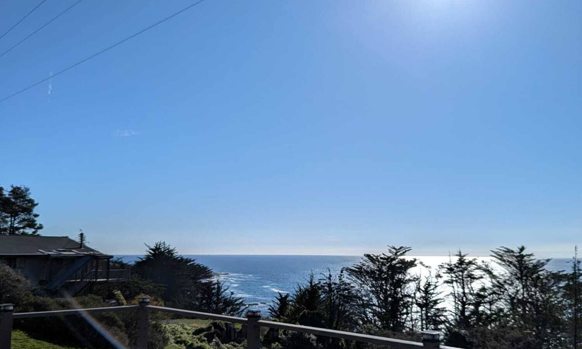 Anchor Bay House | Epic Mendocino Ocean Views, 5BR, Tesla Charger