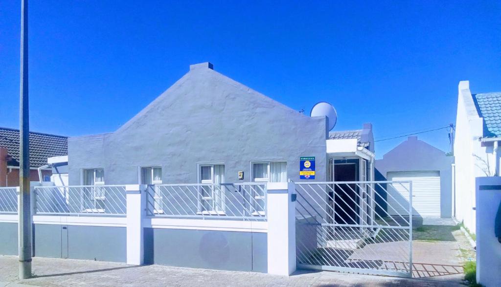 Trawal Bed & Breakfast | Exclusive Guest House