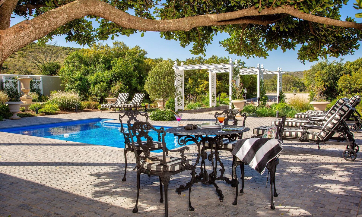 Sidbury Villa | Exclusive-use luxury private villa in world renowned Big 5 game reserve
