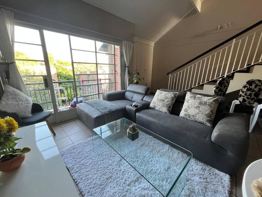 Arcadia Apartment | Executive suite@Lofts