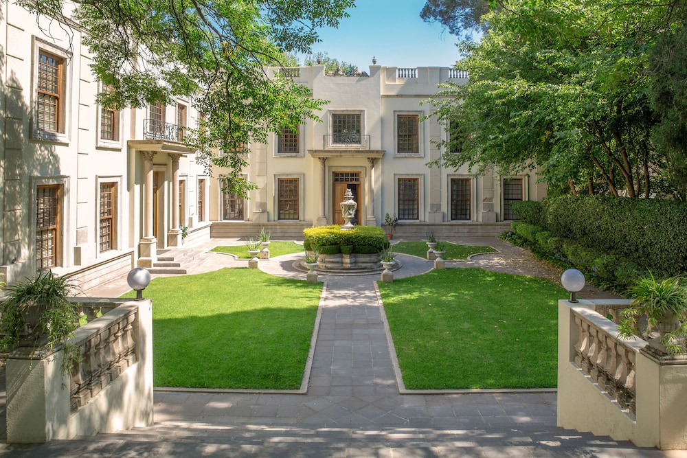 Greater Johannesburg Metropolitan Area Hotel | Fairlawns Boutique Hotel & Spa