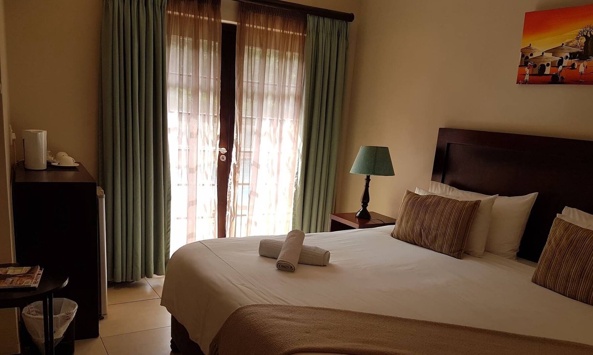 Umhlanga Bed & Breakfast | Fairview Bed And Breakfast - Double Bedroom 3