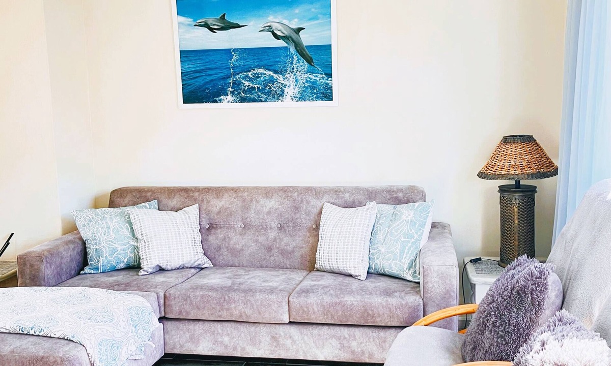 Betty's Bay Apartment | Family-friendly apartment with a sea view and close to the beach