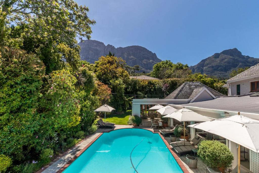 Newlands House | Fernwood Manor Boutique Guest House