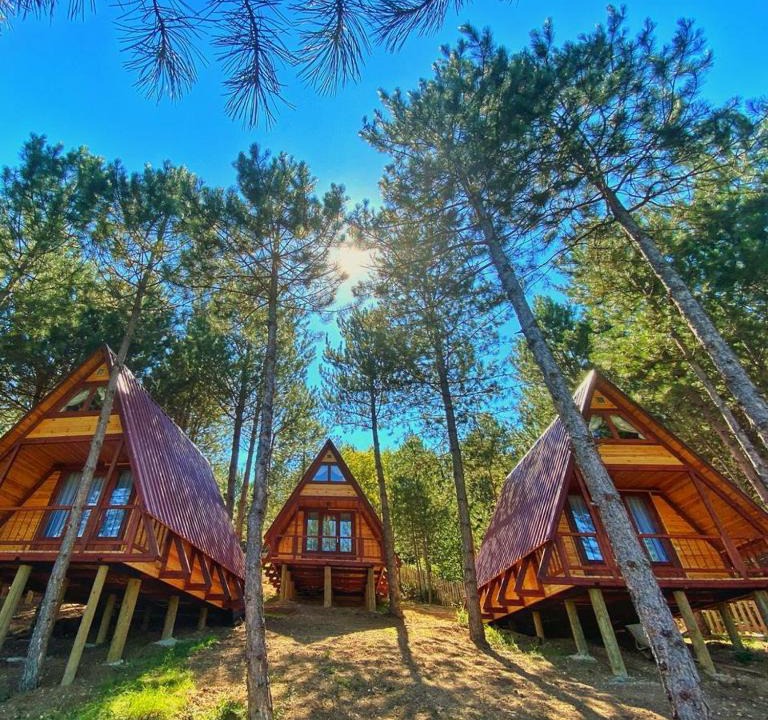 Mengen Resort | Fikri Atalay Konağı Bungalov Evleri