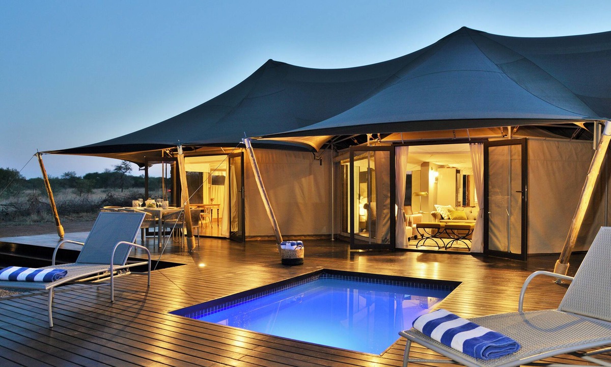Beestekraal Cabin | Finfoot Lake Reserve by Dream Resorts