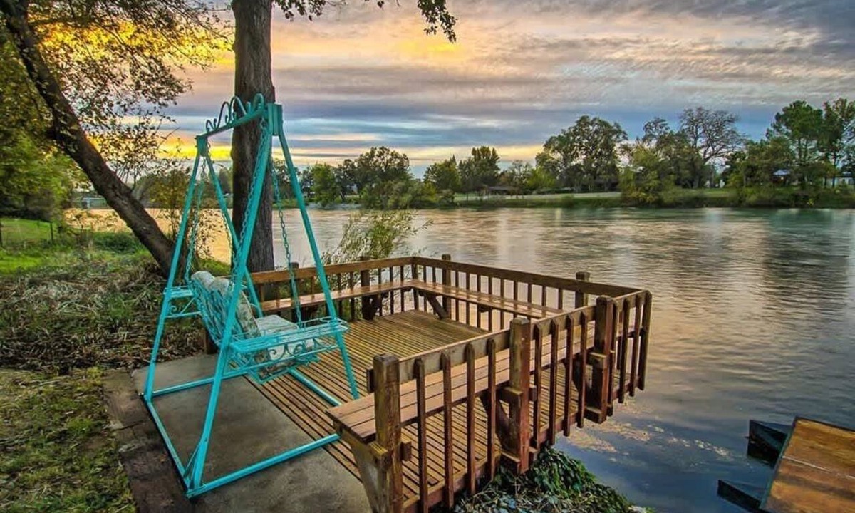 Cascade Apartment | Fishing Cottage Lovers Hideaway