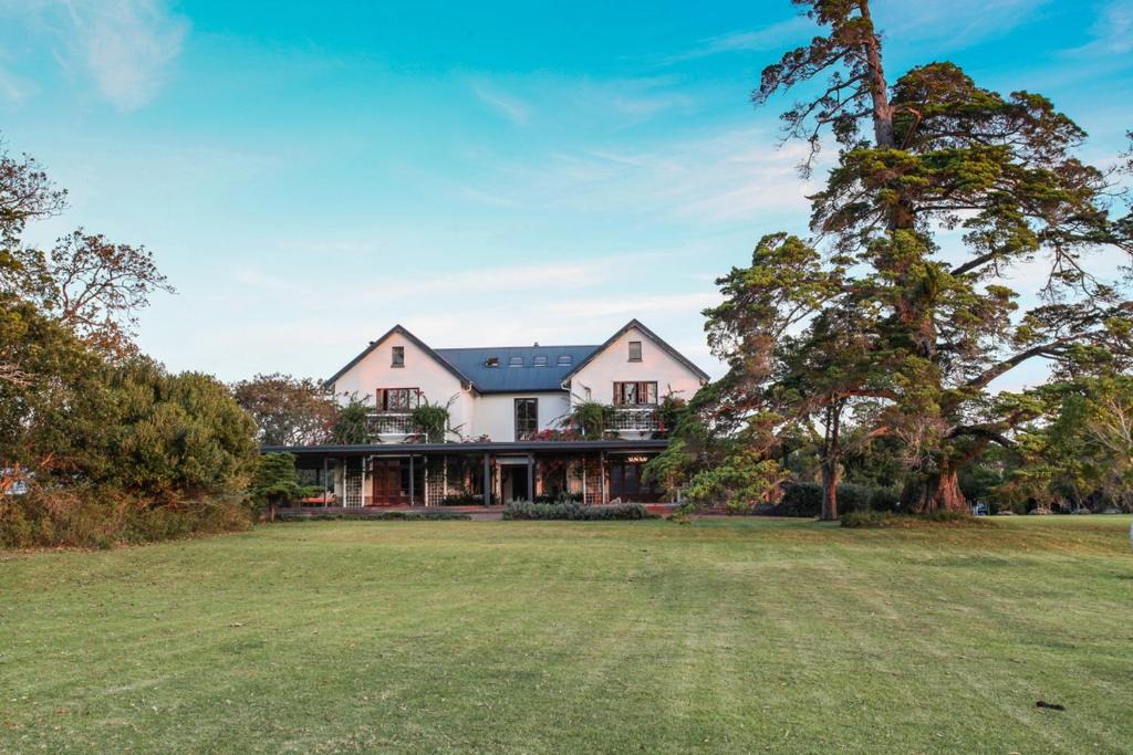 Die Barakke Villa | Forest Hall Manor, Private Nature Reserve