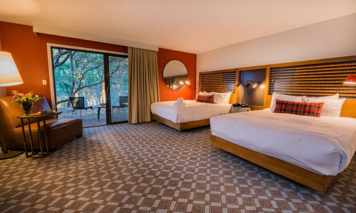 Live Oak Hotel | Forest Retreat: Spacious Room with Private Patio | Stunning Views