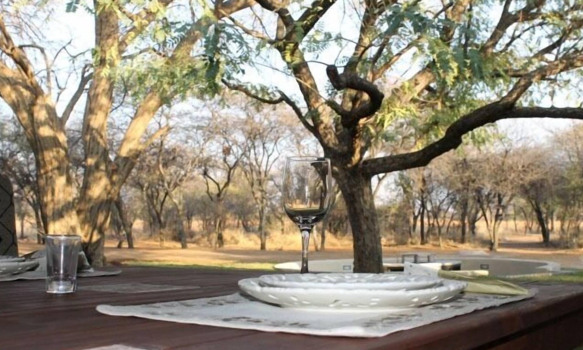 Hammanskraal Cabin | Foreva Wild