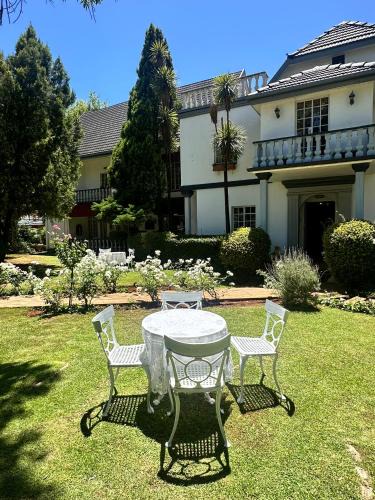 Potchefstroom House | Garden Court