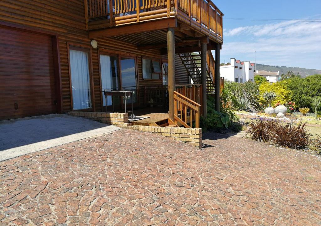 Glentana Apartment | Garden Route Beach Breaks