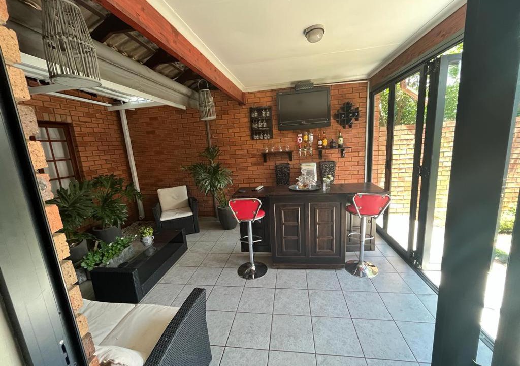 Centurion Villa | Gary's place