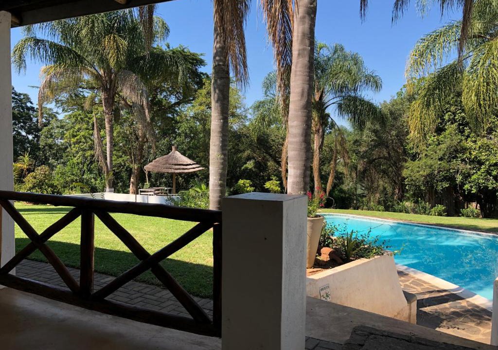 Tzaneen Cabin | Georges Valley Lodge