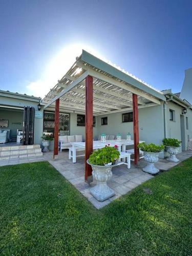 Struisbaai Villa | getaway