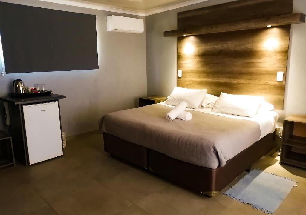 Zeerust House | Goedehoop Guesthouse