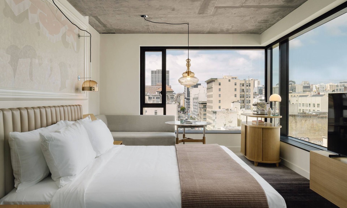 Tenderloin House | Golden Gate Getaway, Stunning Views, Central Location, Pets Are Welcome!