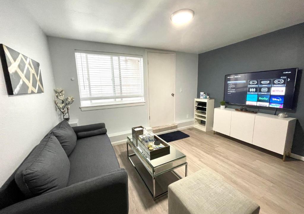 Sunset District Apartment | Golden Gate Park Sweet Home-2 bedrooms