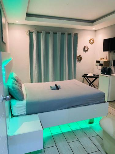 Evaton House | Golden Highway Guesthouse Evaton