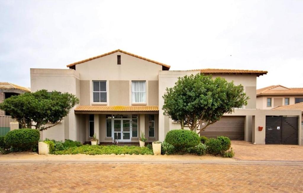 Langebaan House | Golfer's Retreat