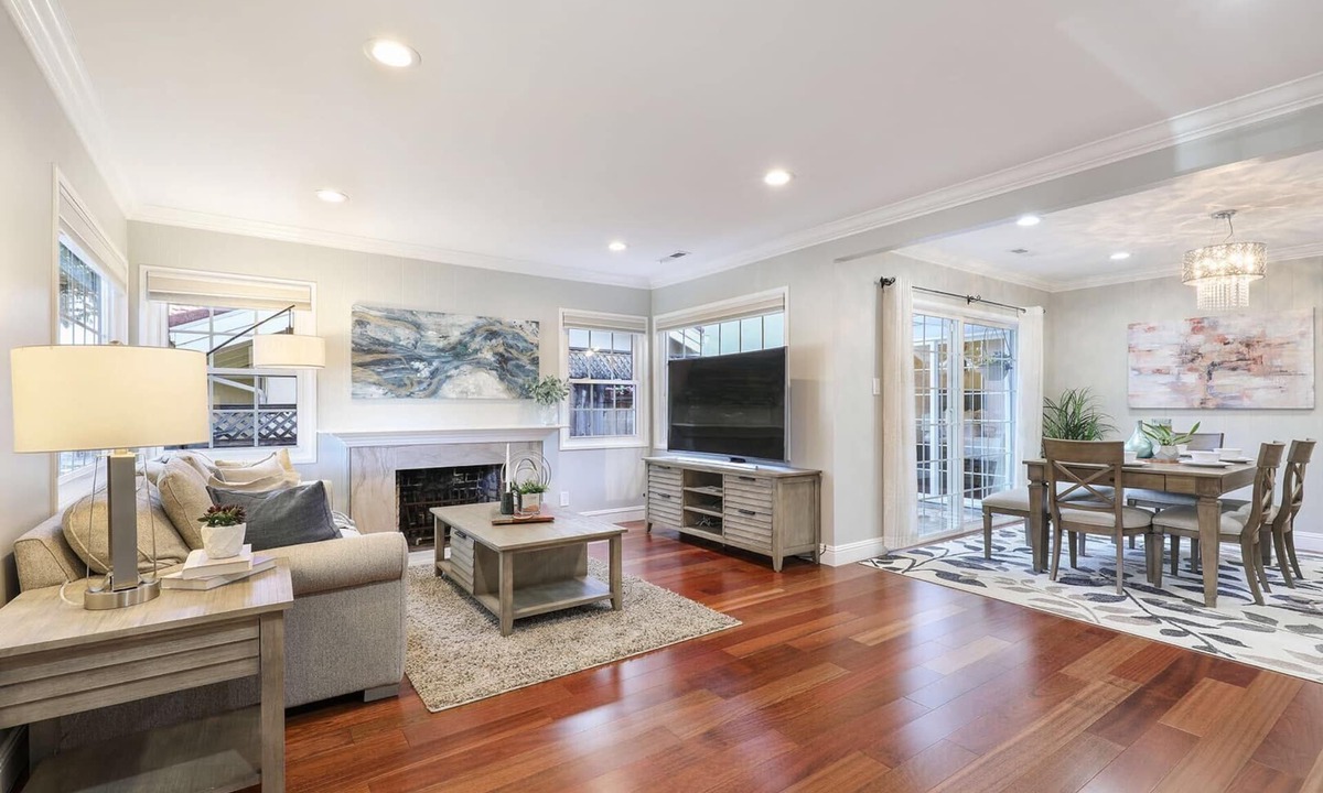 Millbrae House | Gorgeous entire house in a Safe & Quiet Neighborhood (SFO/SF/Bart)