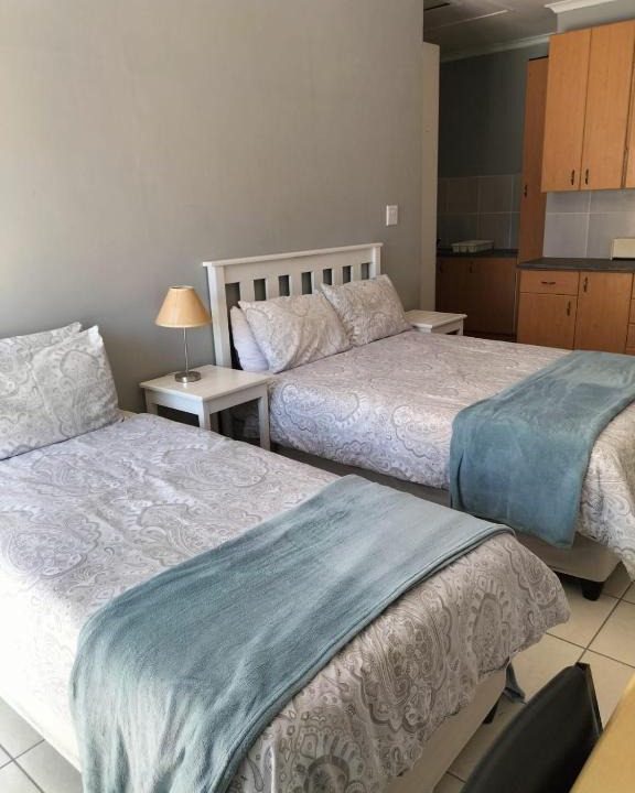 Port Elizabeth Apartment | Gqeberha Self Catering Apartments