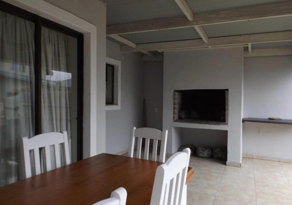Still Bay House | Grace Holiday Home