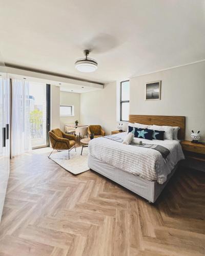 Century City Apartment | Grace On Park by Dajosha