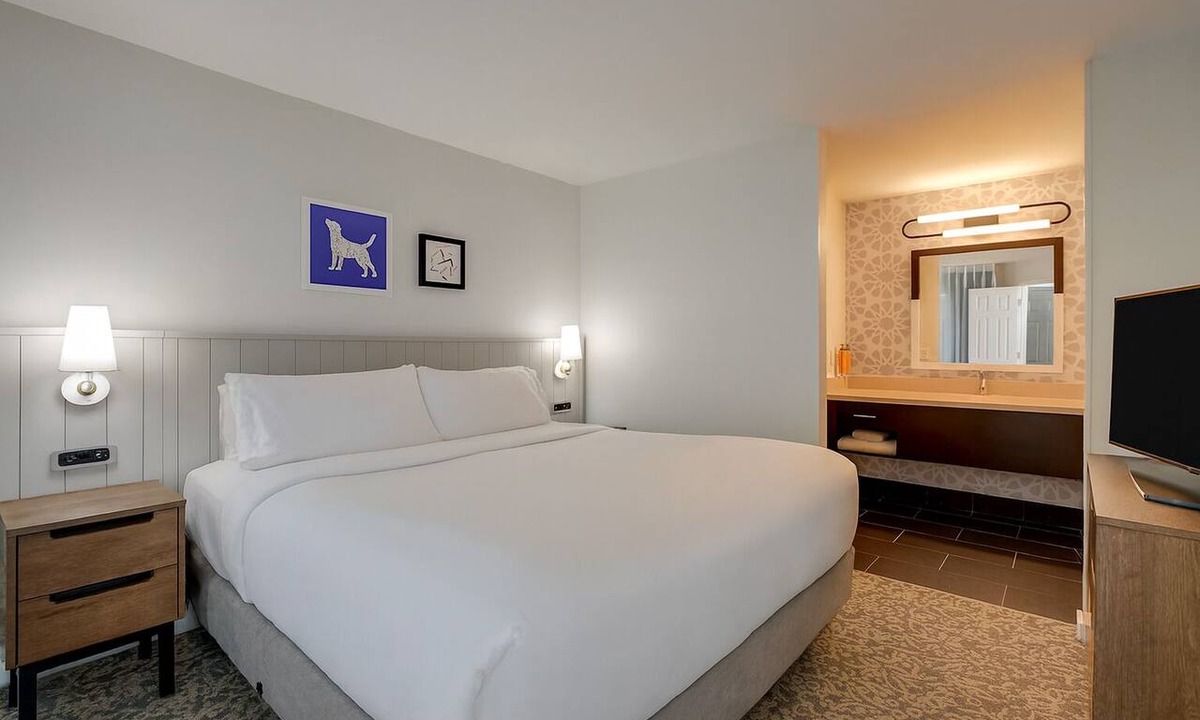 San Jose Hotel | Great Pick! Unit with Kitchen, Free Breakfast, Pet-friendly!