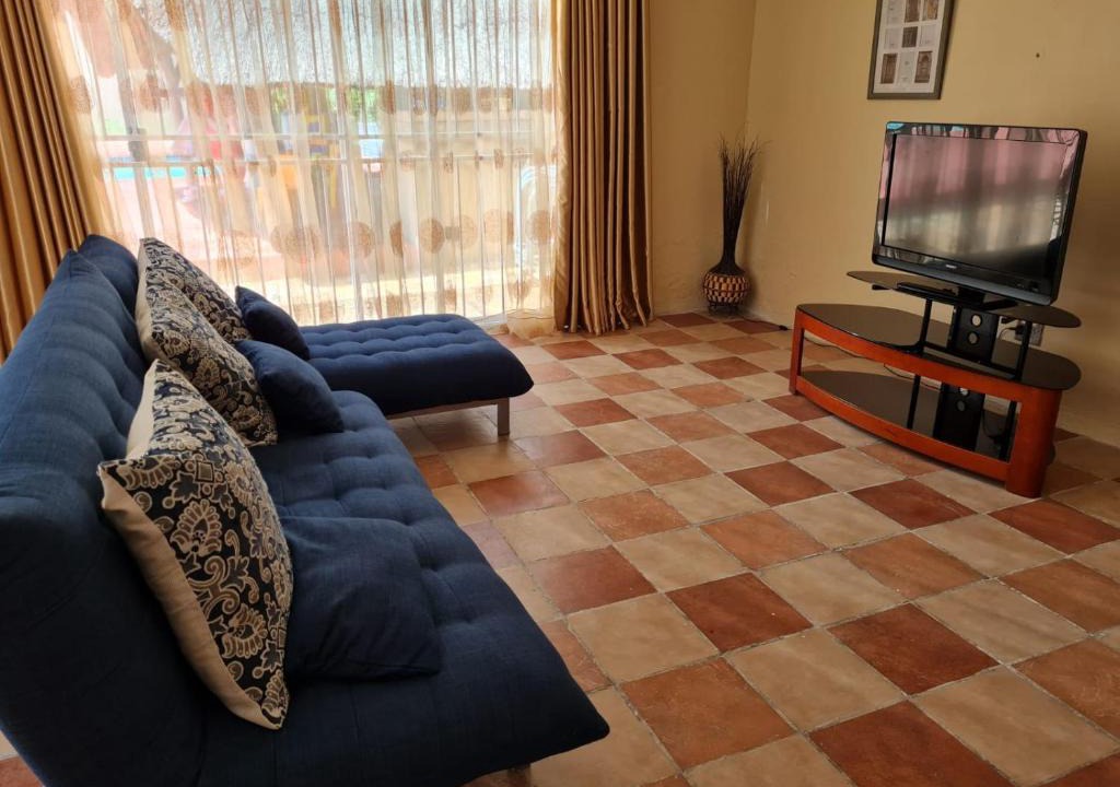 Kempton Park Apartment | GREATNESS AWAITS TRAVELLER
