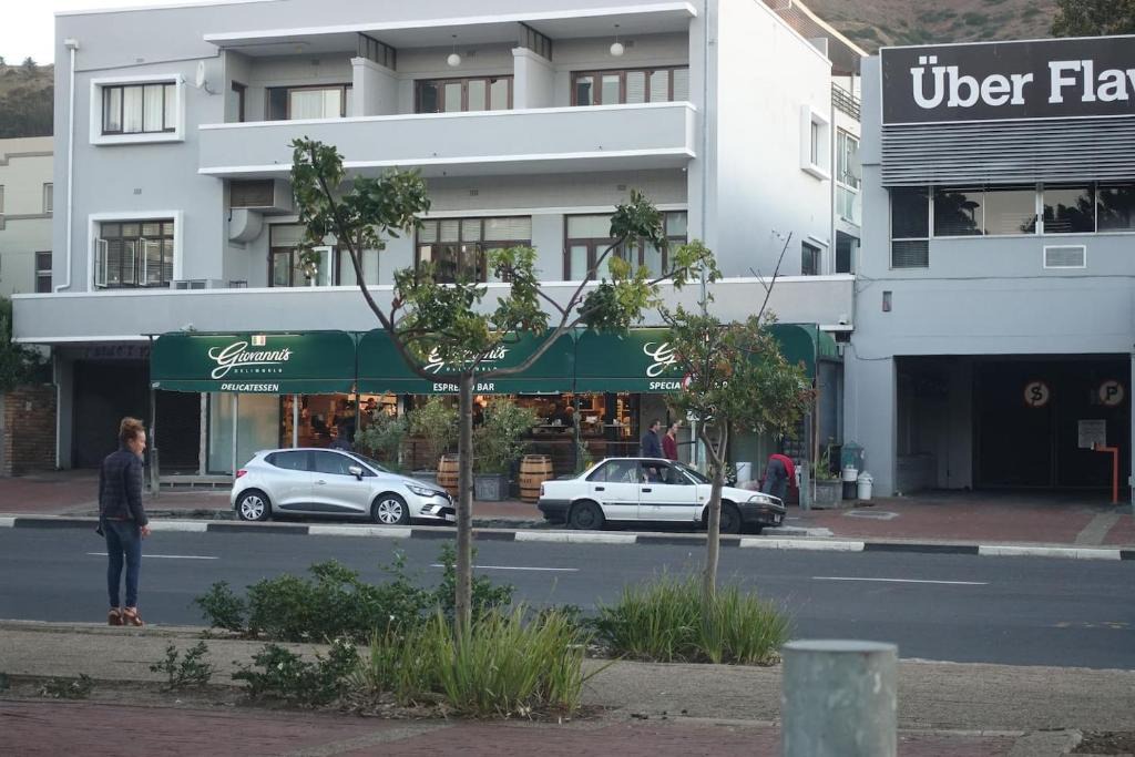 Green Point Apartment | Green Point Central