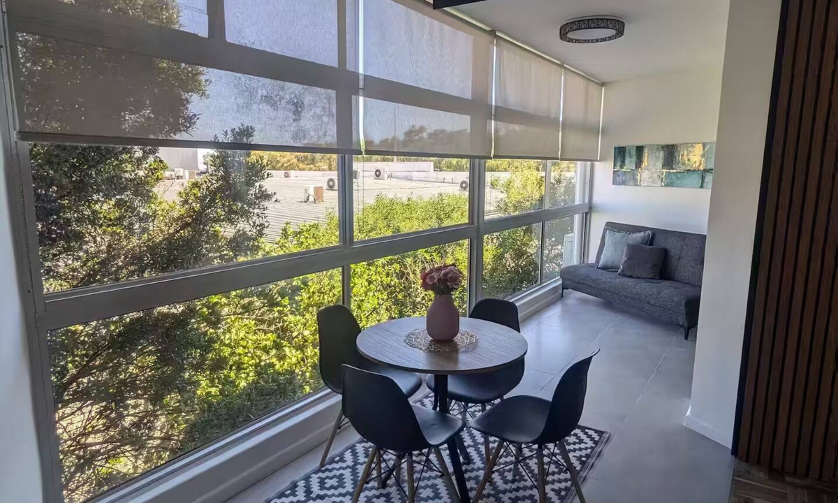 Green Point Condo | Green Point Getaway: for Work, Play & Family Fun in the Trendiest Cape Town Area